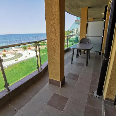 Апартаменты Black Sea Paradise, Luxury *