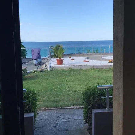 Апартаменты Black Sea Paradise, Luxury *